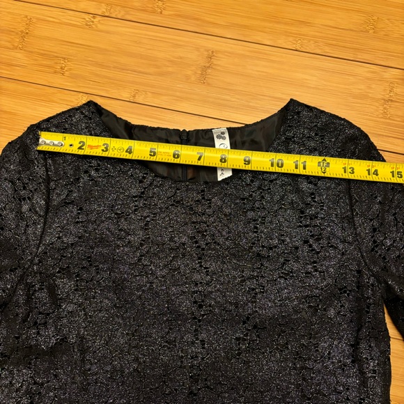 Cherokee shimmery black lace shirt for girls. Fully lined,  XL, scalloped hem. - Picture 7 of 8